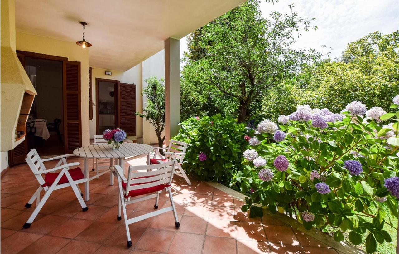 Cozy Home In Anguillara Sabazia With Kitchenette Exteriör bild